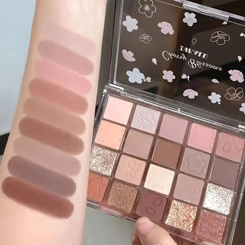 20-Color Eyeshadow Palette - Glitter Shimmer And Matte  Long-Lasting Makeup