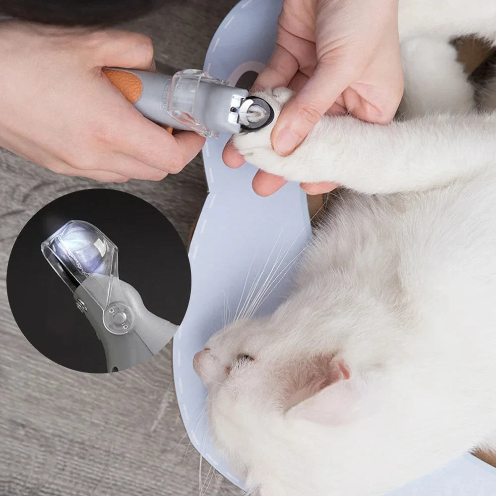 LED Pet Nail Clipper / Safe Dogs and Cats Nail Trimmer